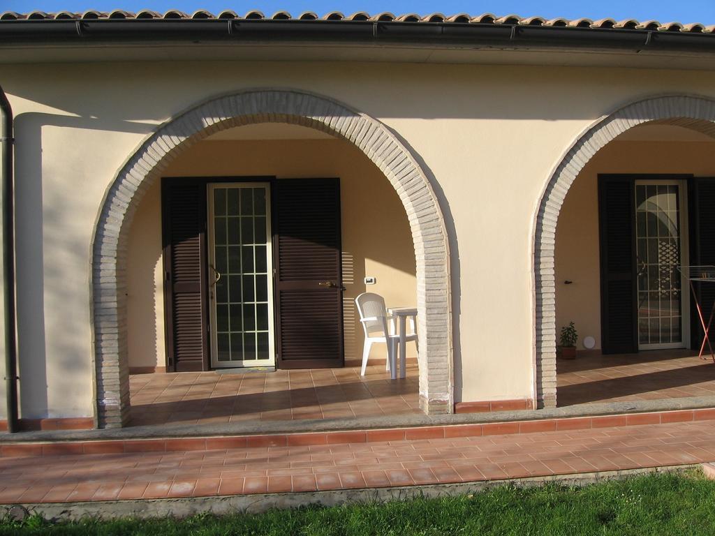 Agriturismo Il Giardino Saturnia Bagian luar foto